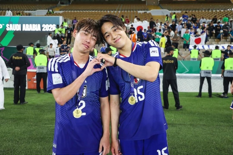 东契奇列足坛NBA球星对标：梅西是乔丹C罗是詹姆斯维尼修斯是库里