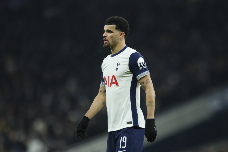 迪文岑佐：申京的扣篮仿佛盖棺定论 暂停后我们昂首挺胸做出回应